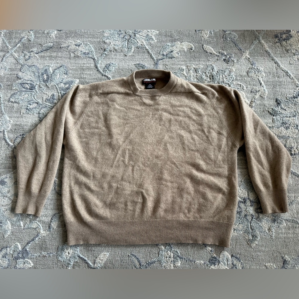 Cashmere sweater